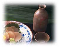 日本酒とお刺身の写真