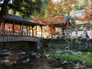 紅葉の佛通寺