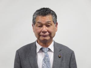 岡副議長の顔写真