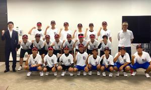 第12回ヤングリーグジュニア選手権大会に中国ブロック代表として出場する「瀬戸内クラブヤング」の選手の表敬訪問