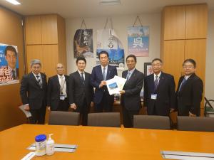 広島空港北アクセス道路(広島中央フライトロード)建設促進に係る中央提案活動