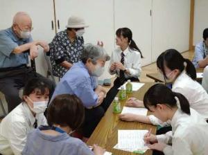 交流会のようす２