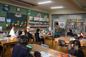クリスマス読書朝会