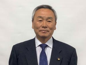 陶議員顔写真