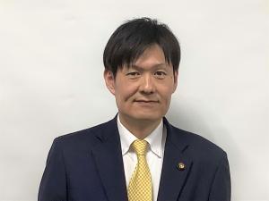 岡田議員顔写真