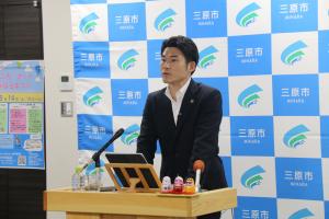 定例記者会見①