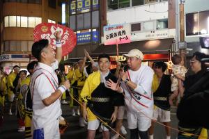やっさ踊り