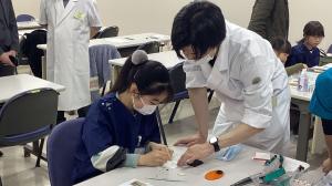 歯科医師・歯科衛生士・歯科技工士2