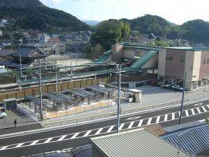 本郷駅前駐輪場