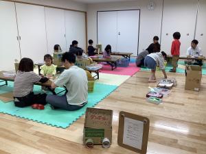 ダンボールでの製作