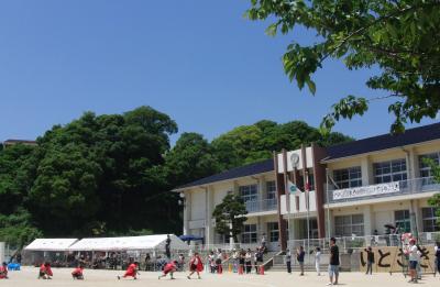 初夏の糸崎小学校